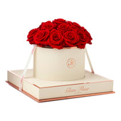 Montagé Round Light Red Preserved Roses