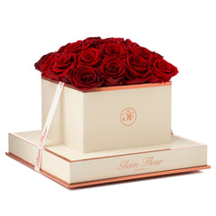 Montagé Square Red Preserved Roses