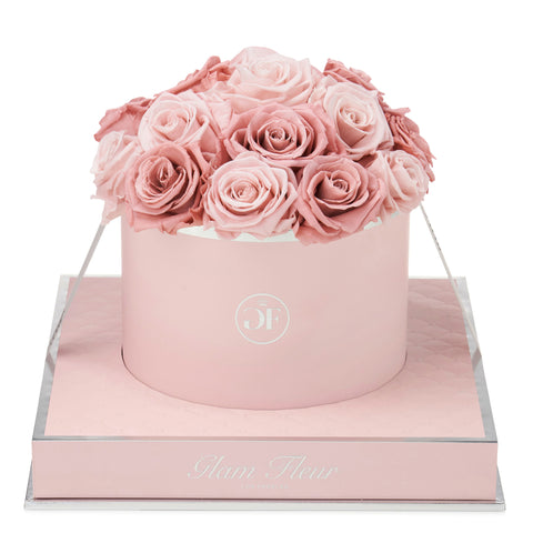 Rosé Round Classic Pink and Blush Preserved Roses